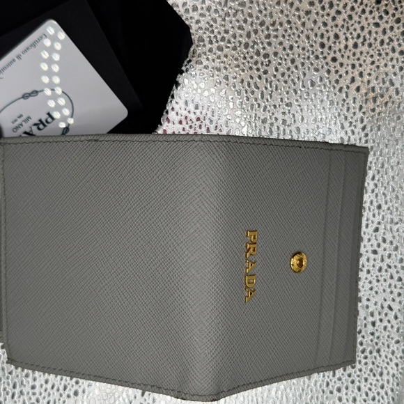 Authentic Prada Wallet- Gray Small Safannio - Picture 3 of 10